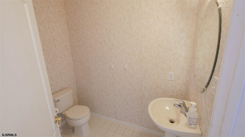 802 Curran, Galloway Township, New Jersey 08205, 4 Bedrooms Bedrooms, 12 Rooms Rooms,2 BathroomsBathrooms,Residential,For Sale,Curran,539620