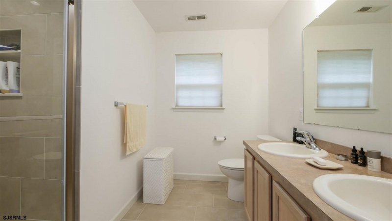802 Curran, Galloway Township, New Jersey 08205, 4 Bedrooms Bedrooms, 12 Rooms Rooms,2 BathroomsBathrooms,Residential,For Sale,Curran,539620