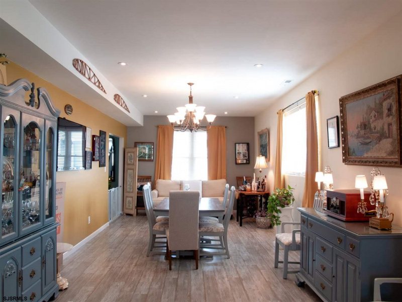 40 11th, Brigantine, New Jersey 08203, 5 Bedrooms Bedrooms, 10 Rooms Rooms,4 BathroomsBathrooms,Residential,For Sale,11th,539701