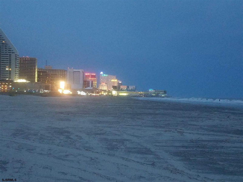 3501 Boardwalk, New Jersey 08401, 1 Room Rooms,1 BathroomBathrooms,Rental non-commercial,For Sale,Boardwalk,539704