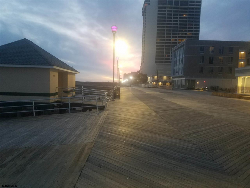 3501 Boardwalk, New Jersey 08401, 1 Room Rooms,1 BathroomBathrooms,Rental non-commercial,For Sale,Boardwalk,539704