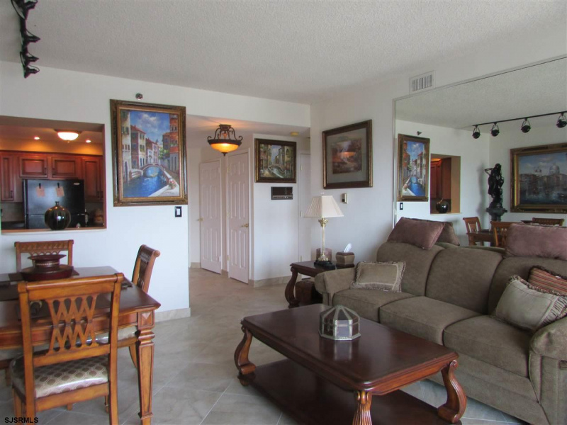 3101 Boardwalk Tower B-1, Atlantic City, New Jersey 08401, 1 Bedroom Bedrooms, 5 Rooms Rooms,1 BathroomBathrooms,Condominium,For Sale,Boardwalk Tower B-1,539745