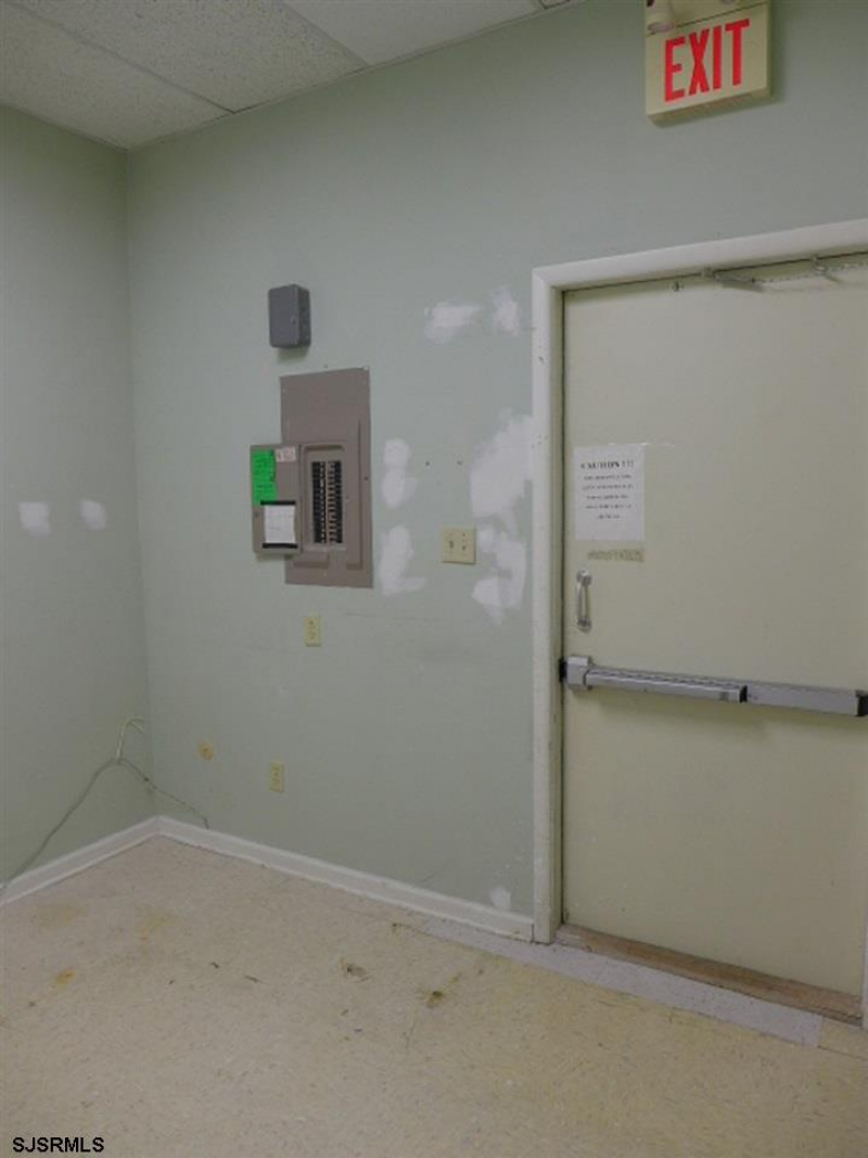 210 New Road, Unit #7, Linwood, New Jersey 08221, ,Commercial/industrial,For Sale,New Road, Unit #7,539772