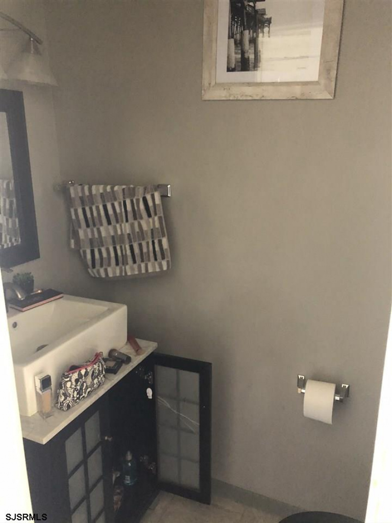 819 Burk Ct, Ventnor Heights, New Jersey 08406, 2 Bedrooms Bedrooms, 7 Rooms Rooms,1 BathroomBathrooms,Condominium,For Sale,Burk Ct,539774