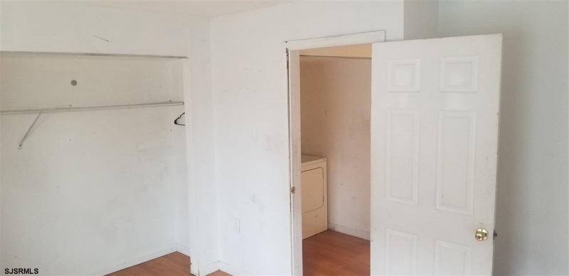 220 Chalfonte, Atlantic City, New Jersey 08401, 4 Bedrooms Bedrooms, 8 Rooms Rooms,2 BathroomsBathrooms,Residential,For Sale,Chalfonte,539761