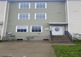 220 Chalfonte, Atlantic City, New Jersey 08401, 4 Bedrooms Bedrooms, 8 Rooms Rooms,2 BathroomsBathrooms,Residential,For Sale,Chalfonte,539761