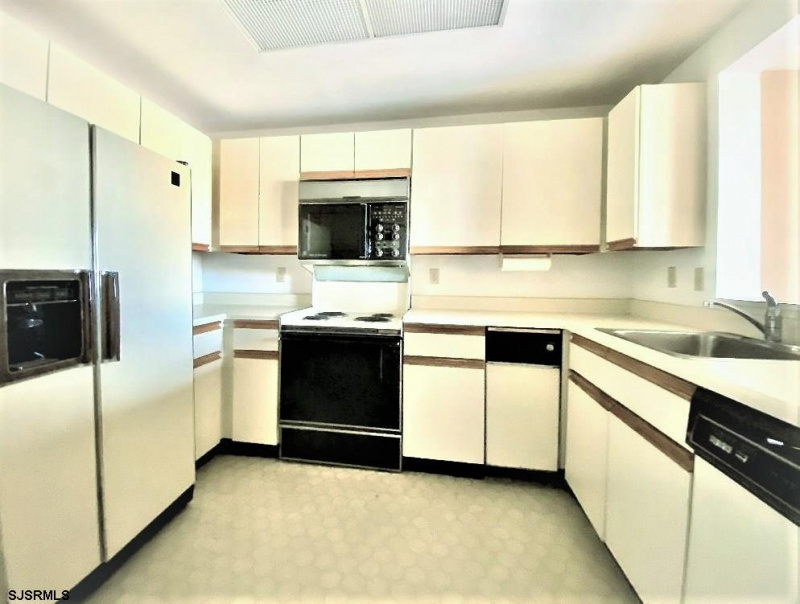 3101 BOARDWALK 2303A-1, Atlantic City, New Jersey 08401, 1 Bedroom Bedrooms, 5 Rooms Rooms,1 BathroomBathrooms,Condominium,For Sale,BOARDWALK 2303A-1,539802