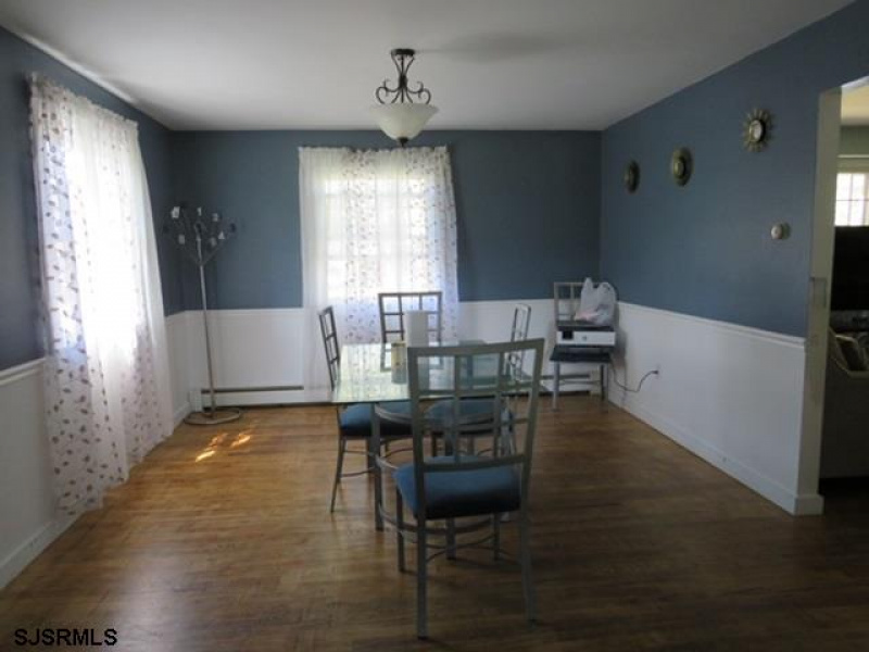 103 Bate, Rio Grande, New Jersey 08204-4858, 4 Bedrooms Bedrooms, 11 Rooms Rooms,2 BathroomsBathrooms,Residential,For Sale,Bate,539819