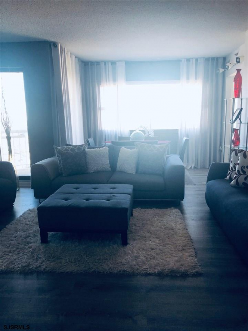 3101 Boardwalk, Atlantic City, New Jersey 08401, 1 Bedroom Bedrooms, 5 Rooms Rooms,2 BathroomsBathrooms,Condominium,For Sale,Boardwalk,539836