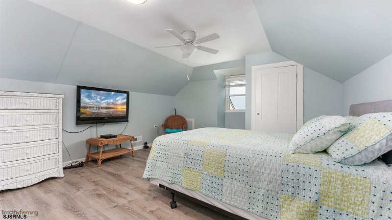 821 Beach, Cape May, New Jersey 08204, 8 Bedrooms Bedrooms, 18 Rooms Rooms,4 BathroomsBathrooms,Residential,For Sale,Beach,539859