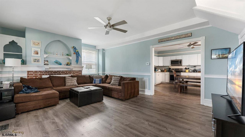 821 Beach, Cape May, New Jersey 08204, 8 Bedrooms Bedrooms, 18 Rooms Rooms,4 BathroomsBathrooms,Residential,For Sale,Beach,539859