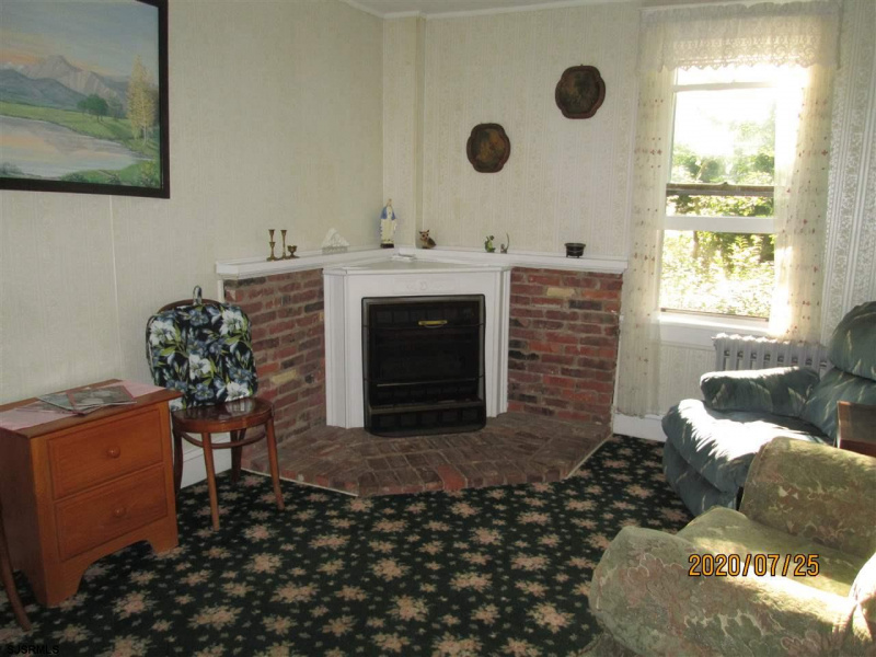219 Fourth Ave, Egg Harbor Township, New Jersey 08234, 5 Bedrooms Bedrooms, 8 Rooms Rooms,3 BathroomsBathrooms,Residential,For Sale,Fourth Ave,539876