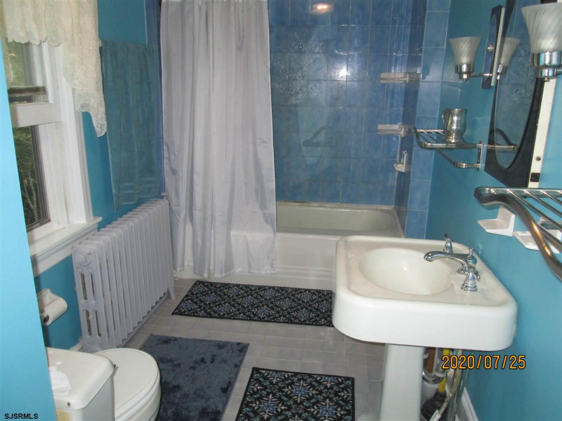 219 Fourth Ave, Egg Harbor Township, New Jersey 08234, 5 Bedrooms Bedrooms, 8 Rooms Rooms,3 BathroomsBathrooms,Residential,For Sale,Fourth Ave,539876