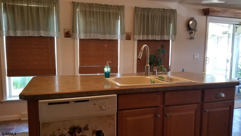 3 Fernwood, Mays Landing, New Jersey 08330-0000, 2 Bedrooms Bedrooms, 6 Rooms Rooms,2 BathroomsBathrooms,Residential,For Sale,Fernwood,539893