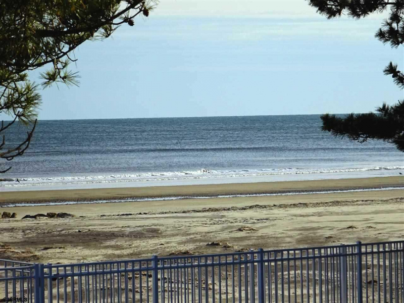 9300 Atlantic Avenue #319, Margate, New Jersey 08402, 1 Bedroom Bedrooms, 3 Rooms Rooms,1 BathroomBathrooms,Condominium,For Sale,Atlantic Avenue #319,539860