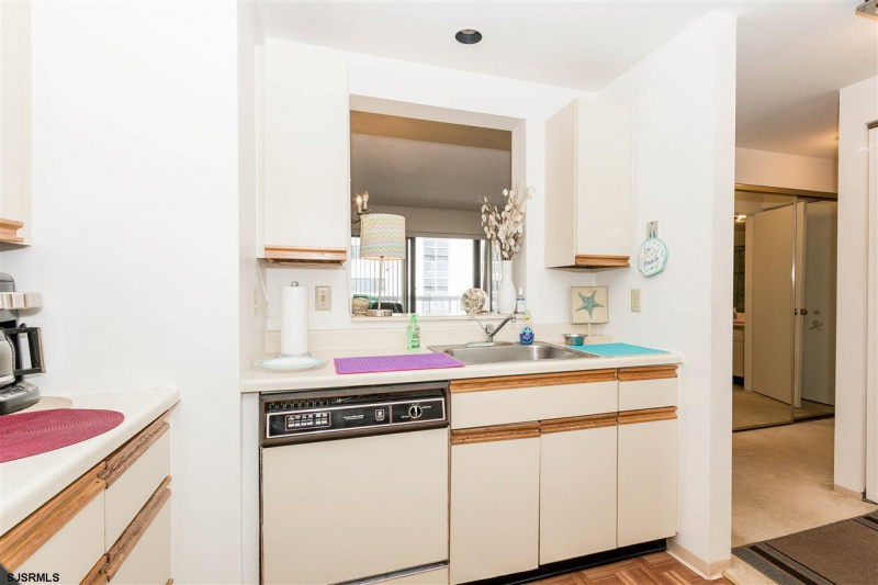 3101 Boardwalk, Atlantic City, New Jersey 08401, 3 Rooms Rooms,1 BathroomBathrooms,Condominium,For Sale,Boardwalk,539863