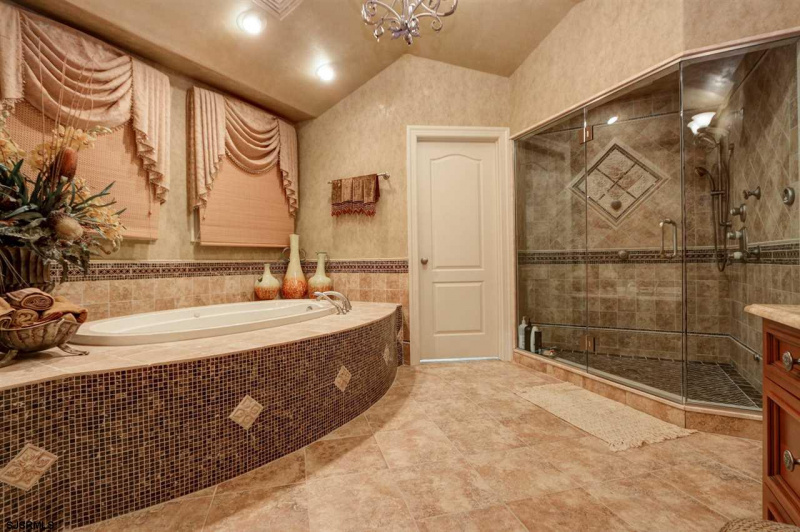 28 Ocean Drive West, Brigantine, New Jersey 08203-1134, 8 Bedrooms Bedrooms, 14 Rooms Rooms,6 BathroomsBathrooms,Residential,For Sale,Ocean Drive West,539899