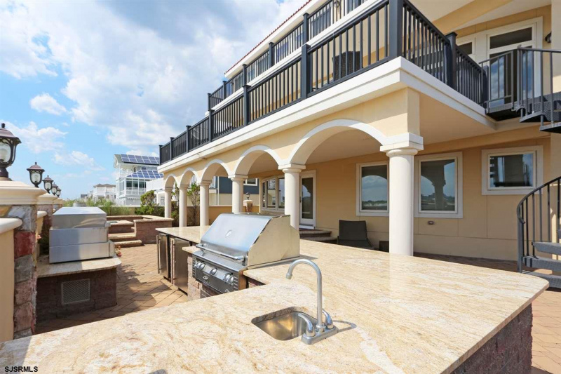 28 Ocean Drive West, Brigantine, New Jersey 08203-1134, 8 Bedrooms Bedrooms, 14 Rooms Rooms,6 BathroomsBathrooms,Residential,For Sale,Ocean Drive West,539899