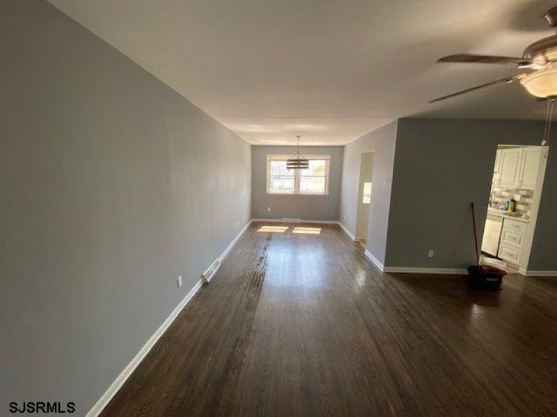818 DR MARTIN LUTHER KING BLVD, Atlantic City, New Jersey 08401, 4 Bedrooms Bedrooms, 10 Rooms Rooms,2 BathroomsBathrooms,Residential,For Sale,DR MARTIN LUTHER KING BLVD,539912
