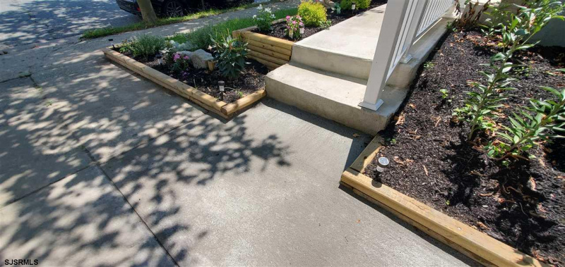 818 DR MARTIN LUTHER KING BLVD, Atlantic City, New Jersey 08401, 4 Bedrooms Bedrooms, 10 Rooms Rooms,2 BathroomsBathrooms,Residential,For Sale,DR MARTIN LUTHER KING BLVD,539912