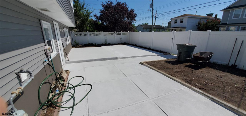 818 DR MARTIN LUTHER KING BLVD, Atlantic City, New Jersey 08401, 4 Bedrooms Bedrooms, 10 Rooms Rooms,2 BathroomsBathrooms,Residential,For Sale,DR MARTIN LUTHER KING BLVD,539912