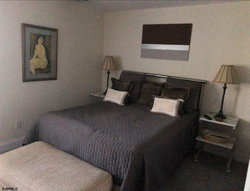 102 Raleigh, Atlantic City, New Jersey 08401, ,Multi-family,For Sale,Raleigh,539988