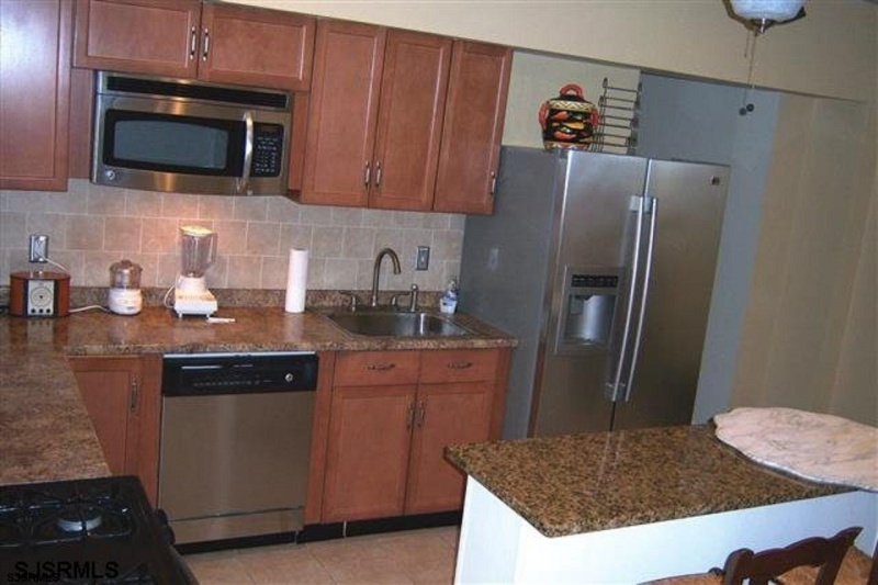 102 Raleigh, Atlantic City, New Jersey 08401, ,Multi-family,For Sale,Raleigh,539988