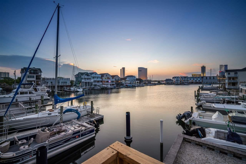 607 Sewell, Atlantic City, New Jersey 08401, 3 Bedrooms Bedrooms, 7 Rooms Rooms,3 BathroomsBathrooms,Residential,For Sale,Sewell,540009