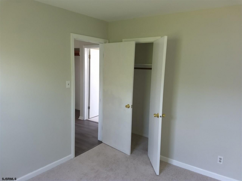 1811 N MICHIGAN, Atlantic City, New Jersey 08401-0001, 3 Bedrooms Bedrooms, 7 Rooms Rooms,2 BathroomsBathrooms,Residential,For Sale,N MICHIGAN,540025