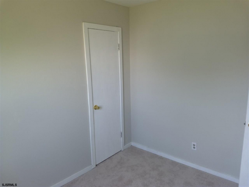 1811 N MICHIGAN, Atlantic City, New Jersey 08401-0001, 3 Bedrooms Bedrooms, 7 Rooms Rooms,2 BathroomsBathrooms,Residential,For Sale,N MICHIGAN,540025
