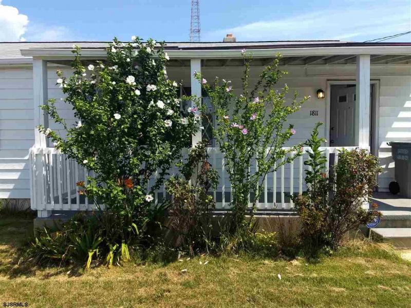 1811 N MICHIGAN, Atlantic City, New Jersey 08401-0001, 3 Bedrooms Bedrooms, 7 Rooms Rooms,2 BathroomsBathrooms,Residential,For Sale,N MICHIGAN,540025