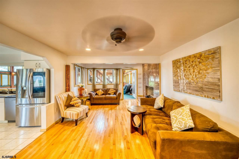2008 Bay Dr, Northfield, New Jersey 08225, 4 Bedrooms Bedrooms, 14 Rooms Rooms,4 BathroomsBathrooms,Residential,For Sale,Bay Dr,540047