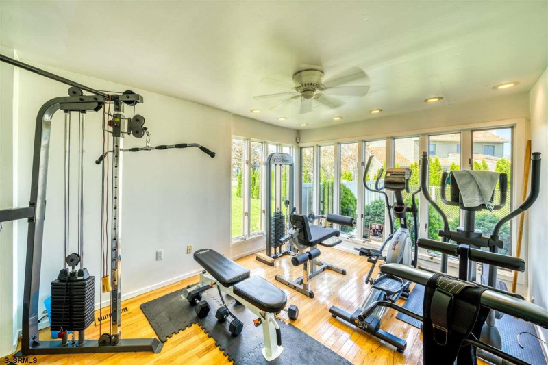 2008 Bay Dr, Northfield, New Jersey 08225, 4 Bedrooms Bedrooms, 14 Rooms Rooms,4 BathroomsBathrooms,Residential,For Sale,Bay Dr,540047
