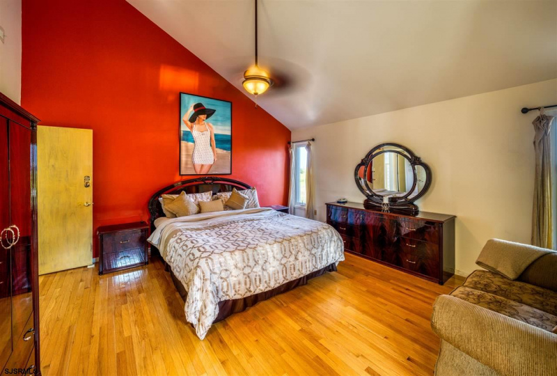 2008 Bay Dr, Northfield, New Jersey 08225, 4 Bedrooms Bedrooms, 14 Rooms Rooms,4 BathroomsBathrooms,Residential,For Sale,Bay Dr,540047