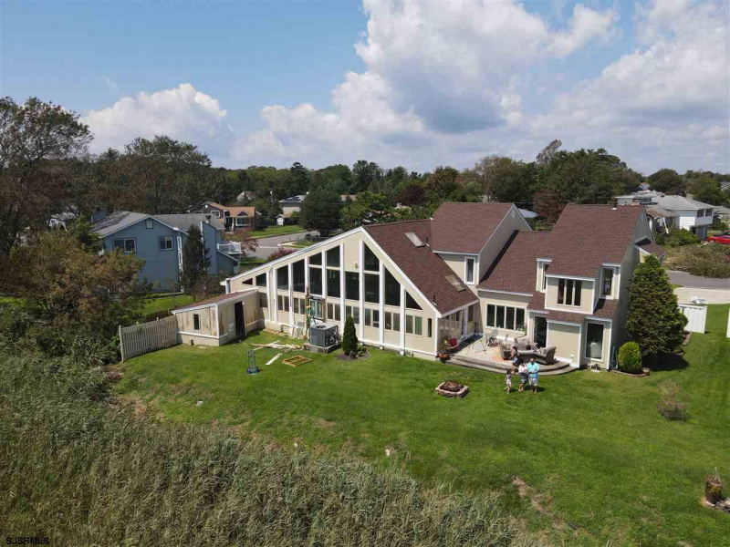 2008 Bay Dr, Northfield, New Jersey 08225, 4 Bedrooms Bedrooms, 14 Rooms Rooms,4 BathroomsBathrooms,Residential,For Sale,Bay Dr,540047