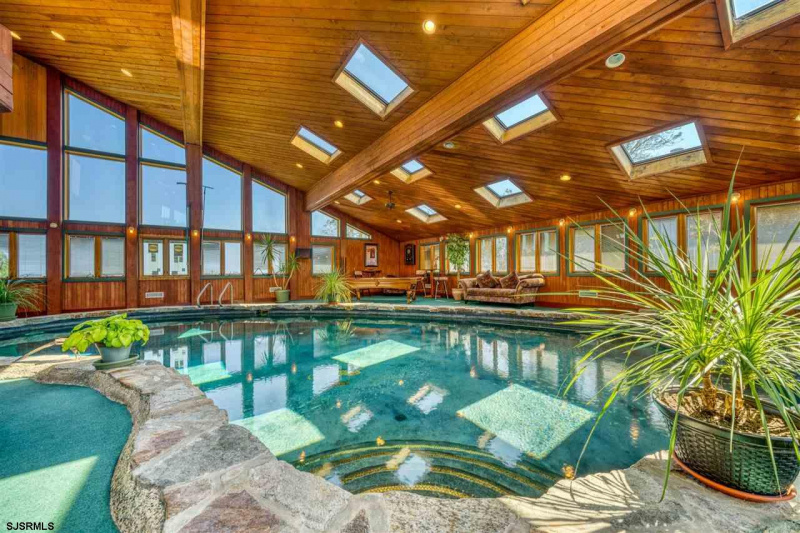 2008 Bay Dr, Northfield, New Jersey 08225, 4 Bedrooms Bedrooms, 14 Rooms Rooms,4 BathroomsBathrooms,Residential,For Sale,Bay Dr,540047