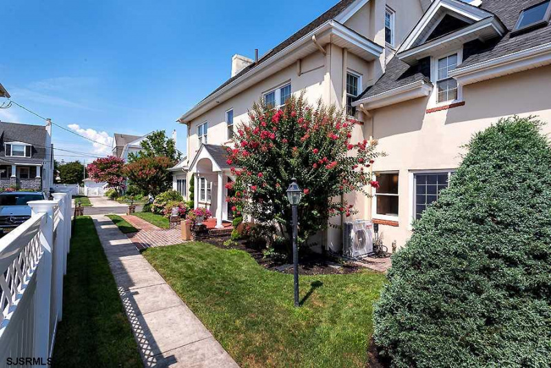 3 Suffolk, Ventnor, New Jersey 08406, 5 Bedrooms Bedrooms, 12 Rooms Rooms,4 BathroomsBathrooms,Residential,For Sale,Suffolk,540051