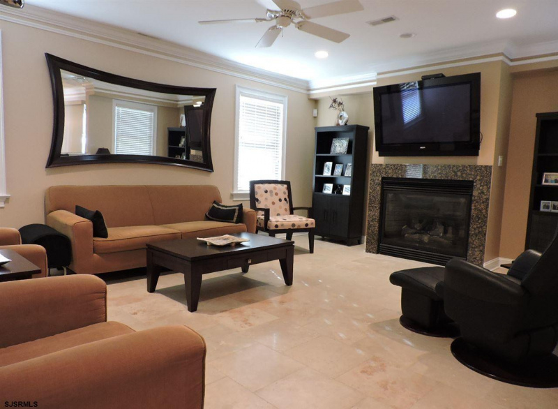 4307 Atlantic, Atlantic City, New Jersey 08401, 4 Bedrooms Bedrooms, 8 Rooms Rooms,3 BathroomsBathrooms,Residential,For Sale,Atlantic,540052