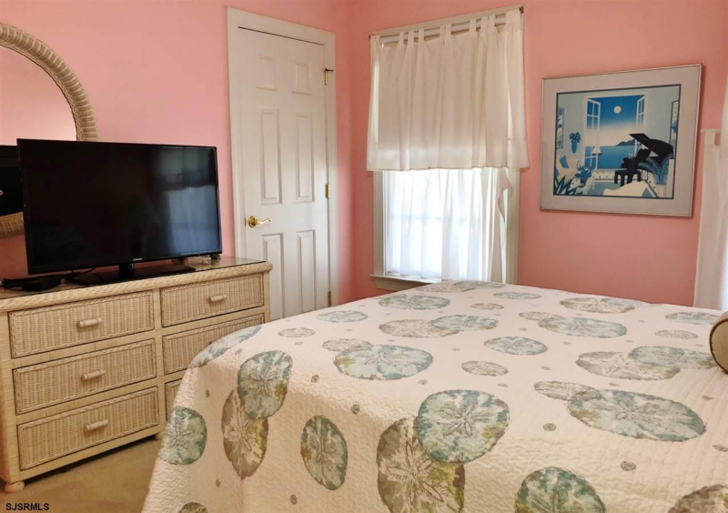 2408 Bayshore, Brigantine, New Jersey 08203, 6 Bedrooms Bedrooms, 10 Rooms Rooms,3 BathroomsBathrooms,Residential,For Sale,Bayshore,540057