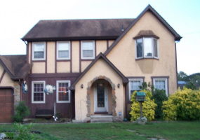390 Tuckahoe Rd, Marmora, New Jersey 08223, 4 Bedrooms Bedrooms, 11 Rooms Rooms,2 BathroomsBathrooms,Residential,For Sale,Tuckahoe Rd,540063