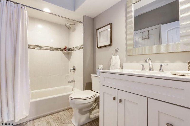 3400 Atlantic-Brigantine, Brigantine, New Jersey 08203, 2 Bedrooms Bedrooms, 5 Rooms Rooms,2 BathroomsBathrooms,Condominium,For Sale,Atlantic-Brigantine,540132