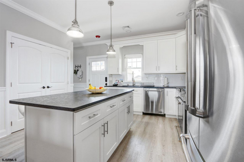 3400 Atlantic-Brigantine, Brigantine, New Jersey 08203, 2 Bedrooms Bedrooms, 5 Rooms Rooms,2 BathroomsBathrooms,Condominium,For Sale,Atlantic-Brigantine,540132
