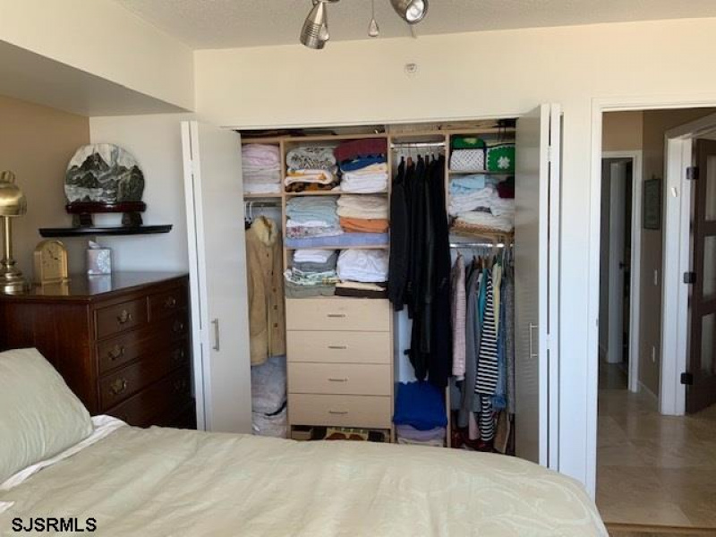 526 Pacific Ave, Atlantic City, New Jersey 08401, 2 Bedrooms Bedrooms, 5 Rooms Rooms,2 BathroomsBathrooms,Condominium,For Sale,Pacific Ave,539063