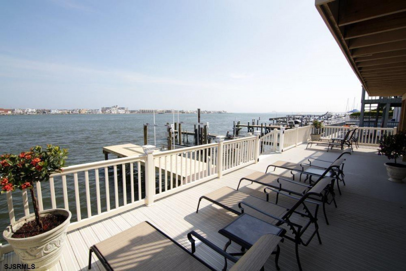 34 Seaview, New Jersey 08403, 5 Bedrooms Bedrooms, 12 Rooms Rooms,3 BathroomsBathrooms,Rental non-commercial,For Sale,Seaview,540189