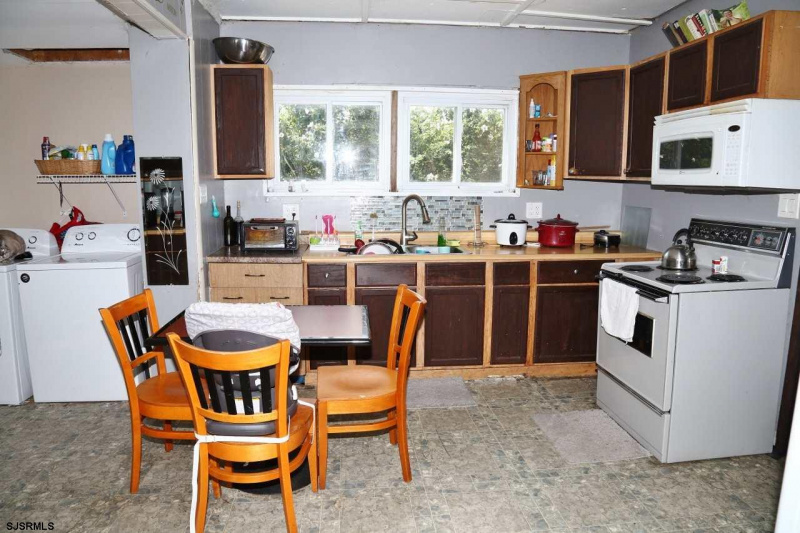 109 New York, Galloway Township, New Jersey 08205, 3 Bedrooms Bedrooms, 6 Rooms Rooms,1 BathroomBathrooms,Residential,For Sale,New York,540202