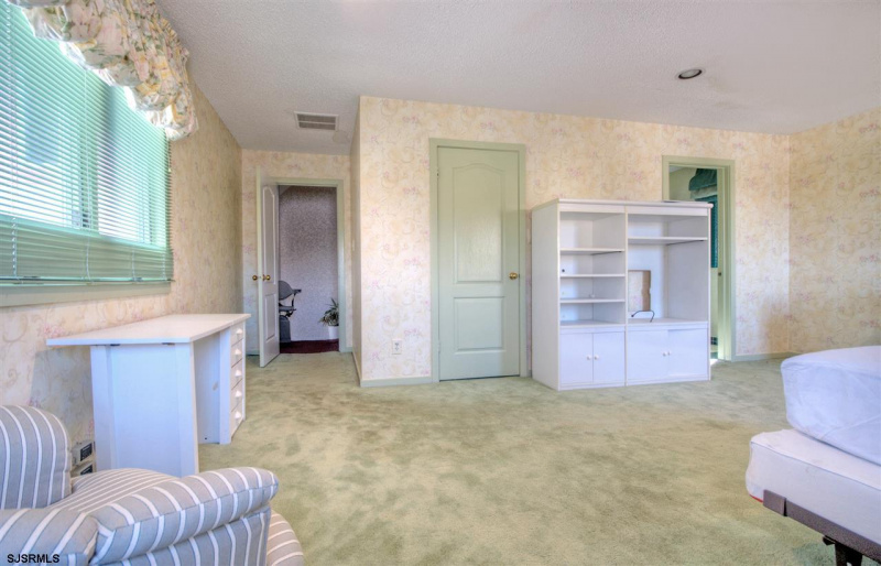 46 seaside, Margate, New Jersey 08402-0000, 4 Bedrooms Bedrooms, 10 Rooms Rooms,3 BathroomsBathrooms,Residential,For Sale,seaside,540209