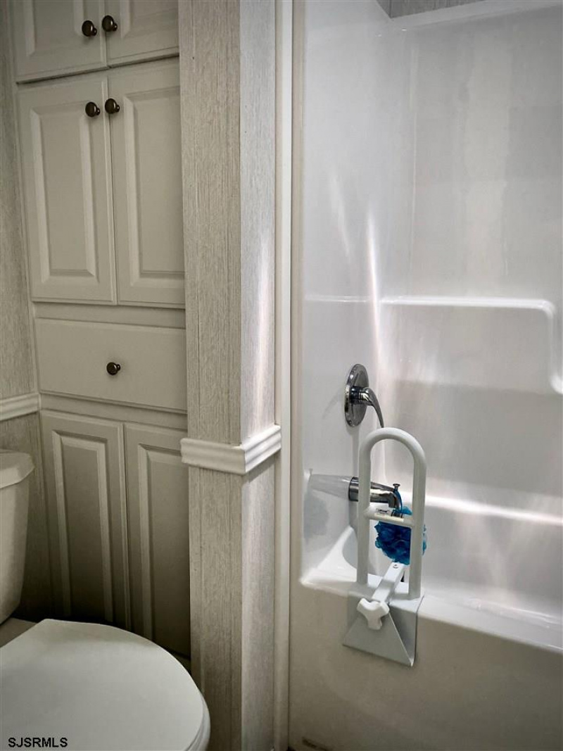 516 Route 9, Unit E-18, Marmora, New Jersey 08223, 1 Bedroom Bedrooms, 3 Rooms Rooms,1 BathroomBathrooms,Residential,For Sale,Route 9, Unit E-18,540262