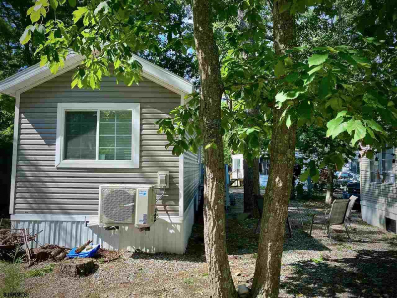 516 Route 9, Unit E-18, Marmora, New Jersey 08223, 1 Bedroom Bedrooms, 3 Rooms Rooms,1 BathroomBathrooms,Residential,For Sale,Route 9, Unit E-18,540262