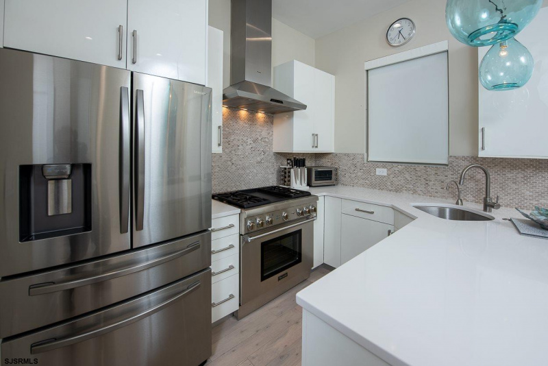 115 Little Rock, Ventnor, New Jersey 08406, 5 Bedrooms Bedrooms, 11 Rooms Rooms,4 BathroomsBathrooms,Residential,For Sale,Little Rock,540267