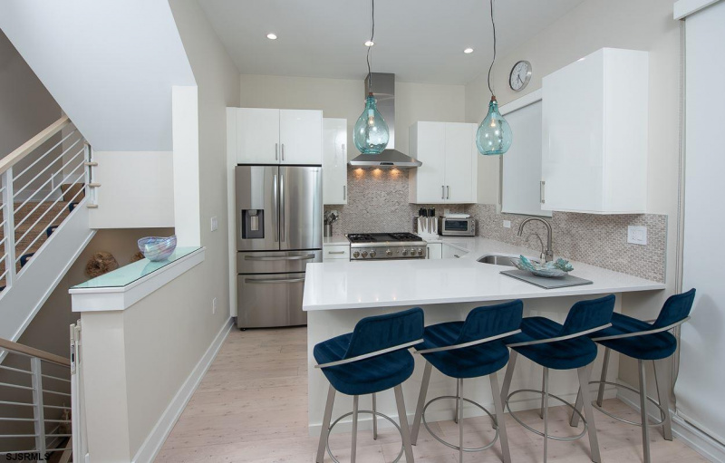 115 Little Rock, Ventnor, New Jersey 08406, 5 Bedrooms Bedrooms, 11 Rooms Rooms,4 BathroomsBathrooms,Residential,For Sale,Little Rock,540267